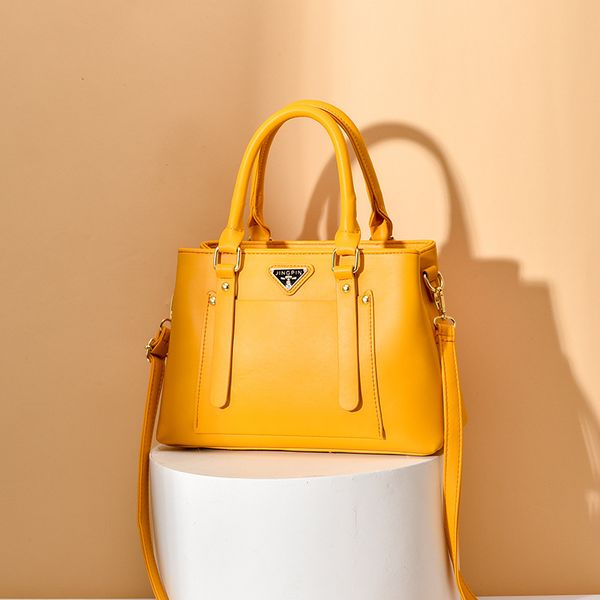 

bags messenger lady mother bag shoulder bag fashion 2020 new middle-aged auxhw, Red;black