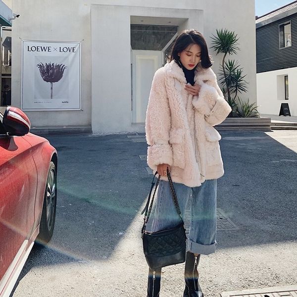 

роскошные высокого качества женщин стрижку овец средней длины пальто зимы толстые теплое real овечьей шерсти мода сыпучие верхняя одежда пал, Black