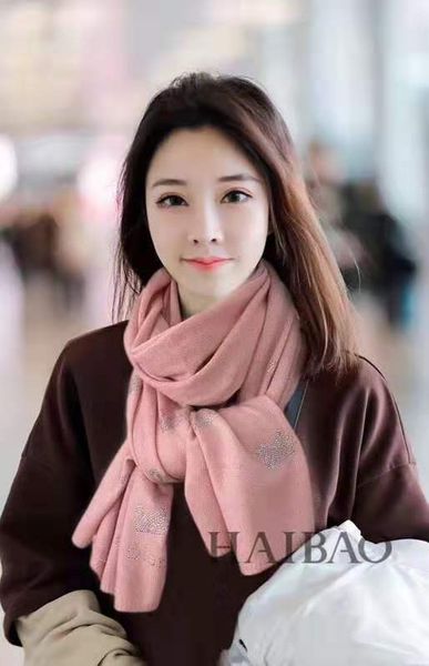 

high-end luxury cashmere ladies scarf autumn winter counter the most fashionable scarf swan diamond-encrusted shawl original la, Blue;gray