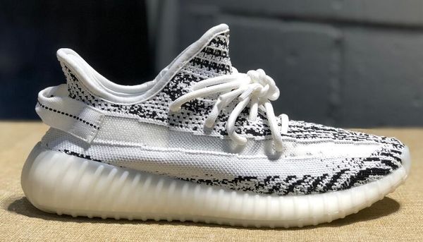 

new kanye west v2 citrin lundmark antlia 3m reflective running shoes glow green clay black white static trainers sport shoe sneakers, White;red