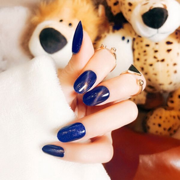 

24 pcs fashion cat eye pattern fake nails short oval black red blue finished winter nail tips with designed girl gifts, Red;gold