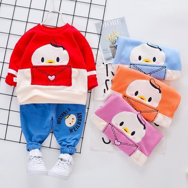 

дека одежда 2020 оен вена малей маликов одежда fashin мђлилм ком обм White