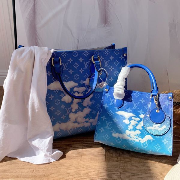 

2020 new sky clouds real leather designer handbag shipping bag fashion 3d monogram womens handbags outdoor shoulder bags onthego