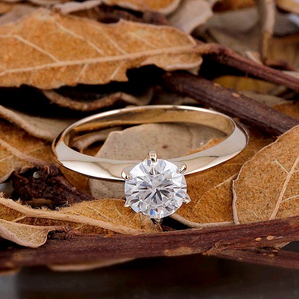 

transgems classic engagement ring for women center 1ct 6.5mm f color moissanite diamond 14k 585 yellow gold moissanite ring y19032201, Slivery;golden