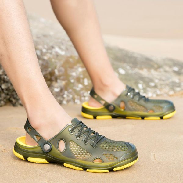 

new designer sandals summer stripped slippers men flip flops summer beach rubber shoes male flats sandals black blue army green