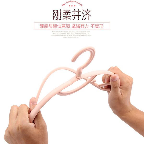 

coat hanger plastic nothing indentation and wide shoulder non-slip toggery clothes disposable suit l clothes hanger