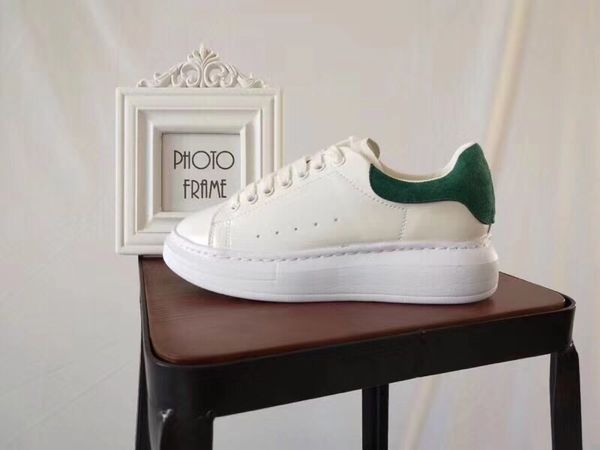 

Designer Men Shoes Women Oversized Sneaker Low Top Lace-Up Leather Casual Shoes Red Green Heels Casual Sneaker Luxury Flat Shoes With Box