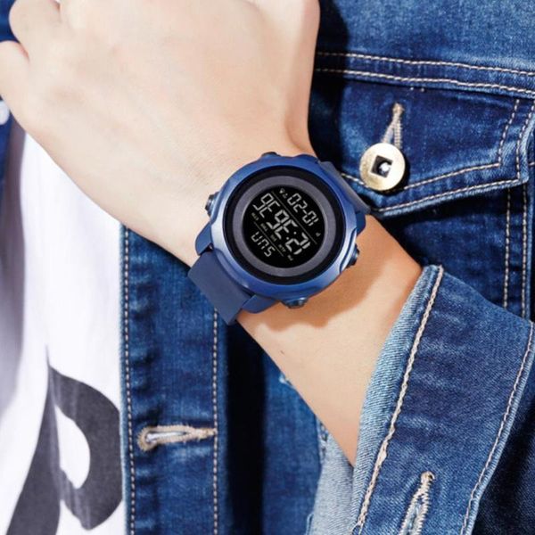 

горячие продажи открытый студент многофункциональный спорт 50 м водонепроницаемый часы электронные цифровые фитнес светодиодные часы для мод, Slivery;brown