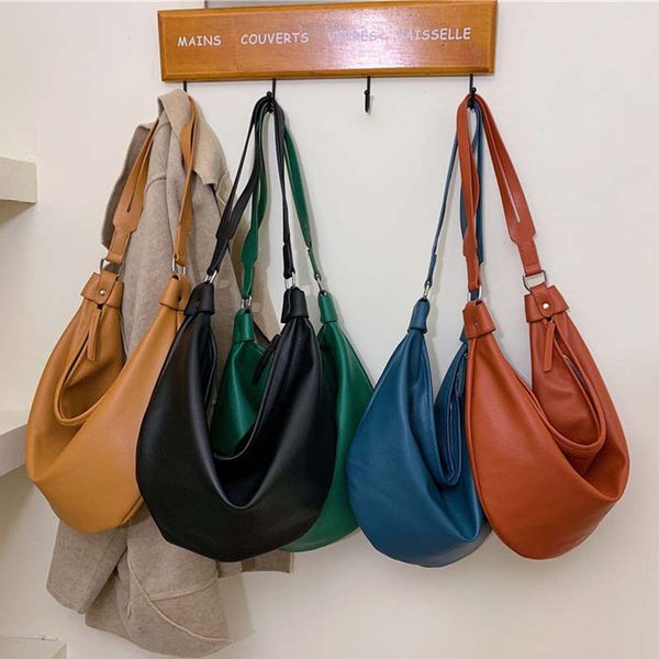 

soft leather women messenger bags hobos female shoulder bag shopping purse solid leisure women crossbody bag black