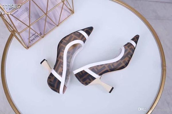 

19fw 2020 autumn female sandals pointed lady high heels black with thick with wild single women shoes sandalias femeninas yecq5