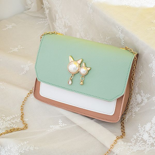 

2020 women's shoulder bag summer messenger bag korean version of the ladies cover pearl ornament contrast color