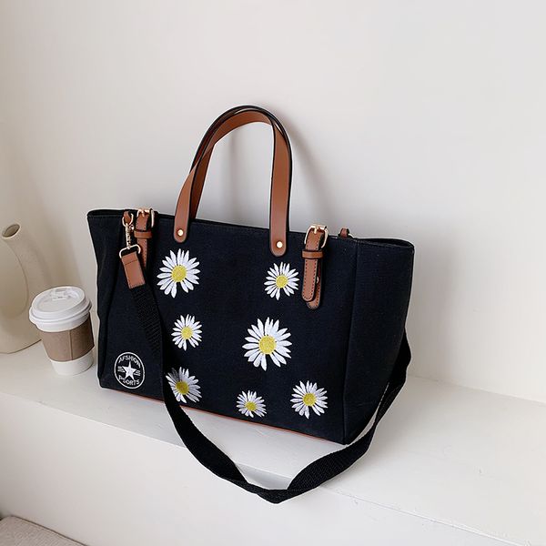 

fantasy style little daisies large capacity canvas bags for women embroidery good quality 4 color bag female travel wild