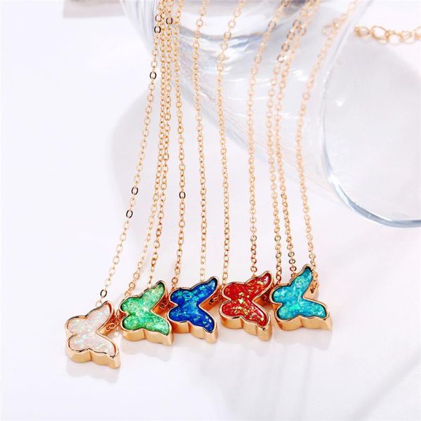 

new multicolor butterfly necklace creative retro simple color alloy clavicle chain for female, Silver