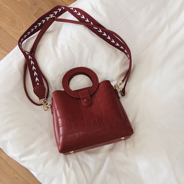 

женская сумки плеча классический щитка сумка top handle bag дизайнерские магазины шипованных сумки 2020 женские дизайнерские кошельки