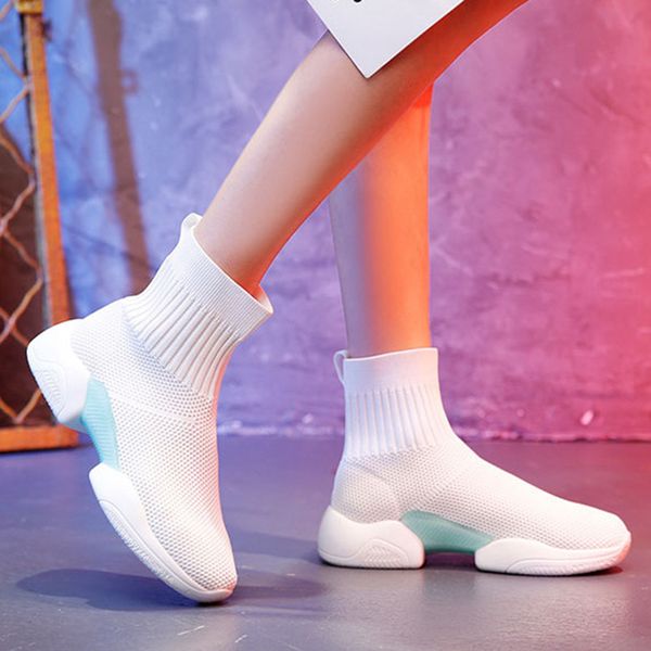 

new women high-running shoes outdoor breathable mesh comfortable light sneakers female walking sport shoes fashion sock shoe