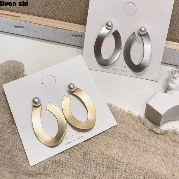 

huanzhi 2019 new simple geometric irregular hollow oval matte metal gold pearl long drop earrings for women girl party jewelry, Golden