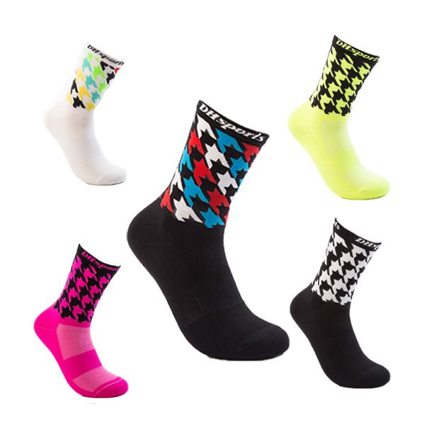 

2020 new fashion summer men's cycling sport socks bike riding socks breathable outdoor running sports sock, Black