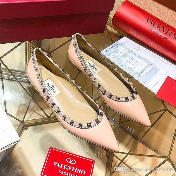 

the new version of the 2019 spring high rivets paint leather ladies flat shoes / womens fashion casual shoes parties, weddings and office wx, Black