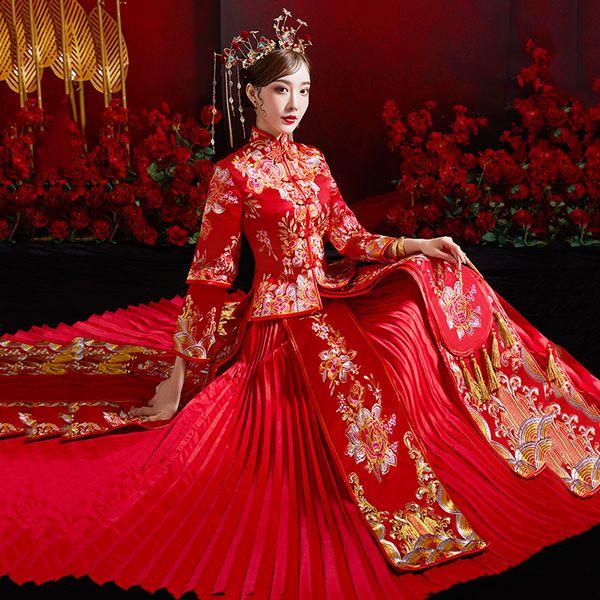 

traditional chinese qipao bride wedding dress exuisite embroidery flower cheongsam evening dress clacssic mandarin collar hanfu, Red