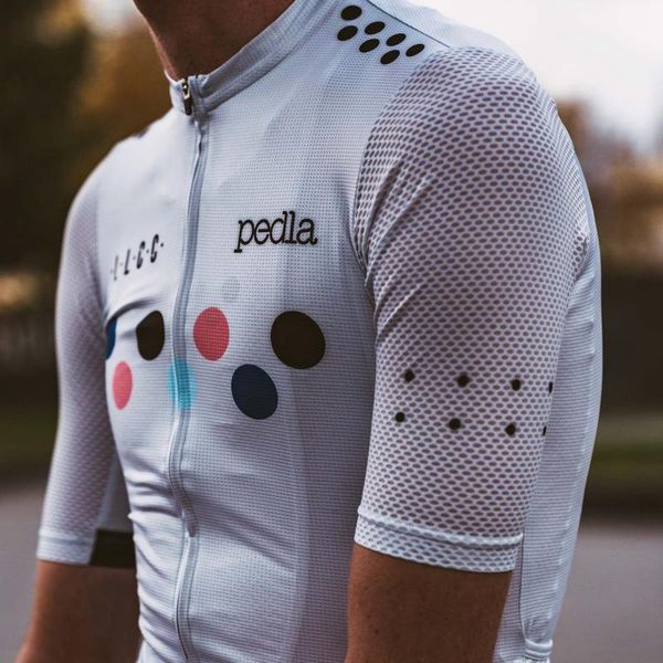 

racing jackets the pedla air cycling jersey men 2021 mesh short sleeve road bike shirt breathable bicycle ridewear quick dry, Black;red