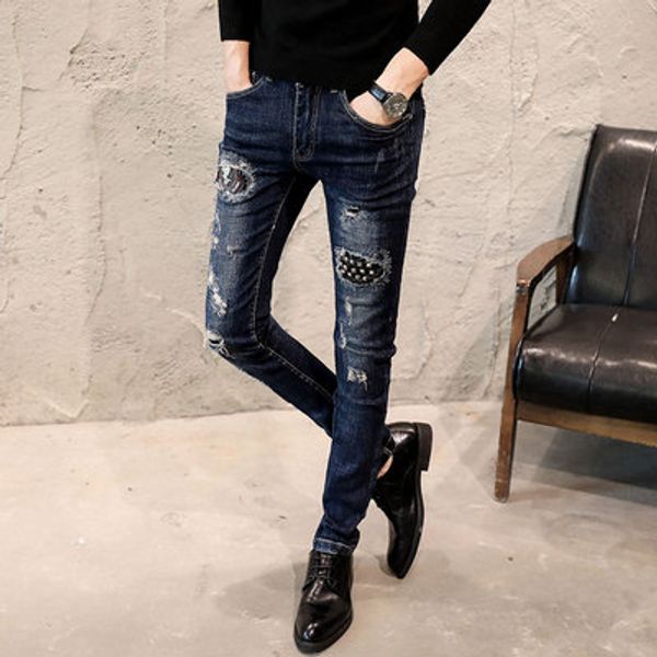 

2019 autumn new hole embroidery jeans male korean version of the tide brand slim stretch personality casual feet pants, Blue