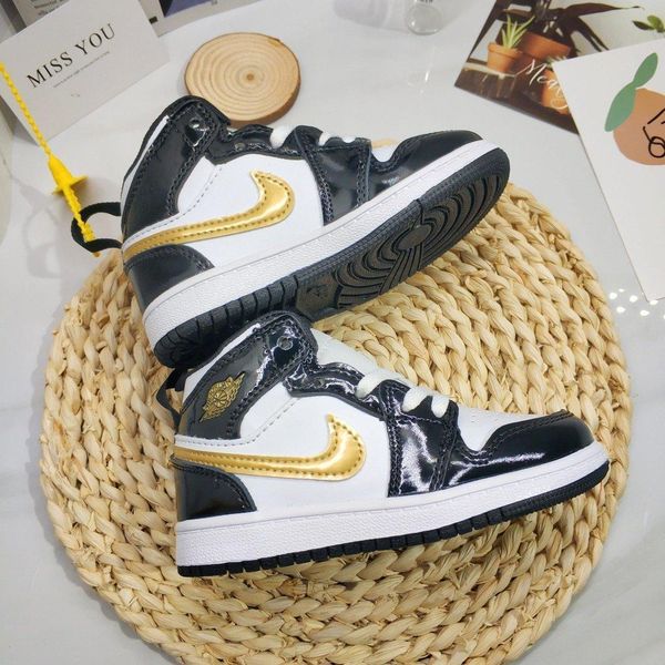 

2020 new 1: 1 kids shoes 559ykn, Black;red