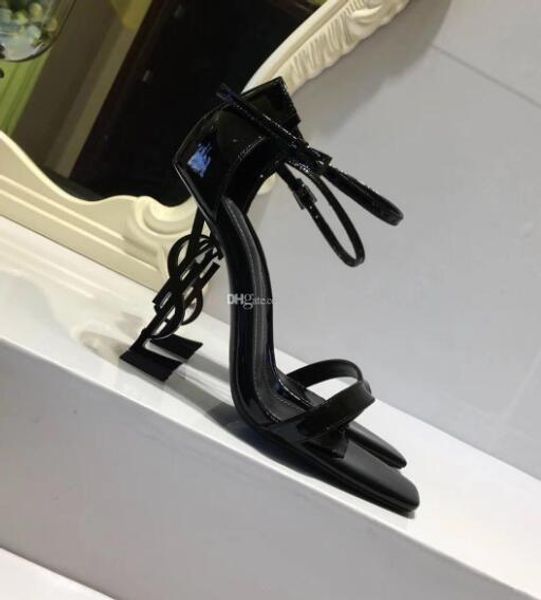 

Brand hoe woman ummer buckle trap rivet andal high heeled hoe pointed toe fa hion fa hion ingle y l high heel