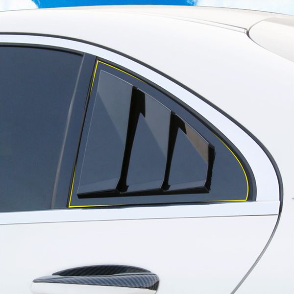 Estilo do carro janela traseira triângulo persianas adesivos decorativos guarnição preto para mercedes benz w176 c117 cla a class176e