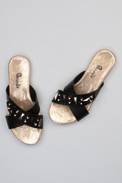 

Bambi Black Female Slippers F0301562209