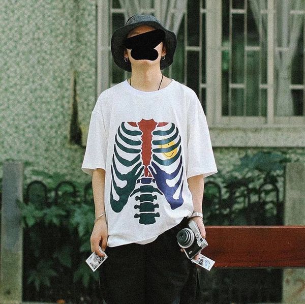 

2020/smile face luxury men t shirt italian designer air tide brand shoes fashion t shirt brand new wild personal custom t shirt, White;black