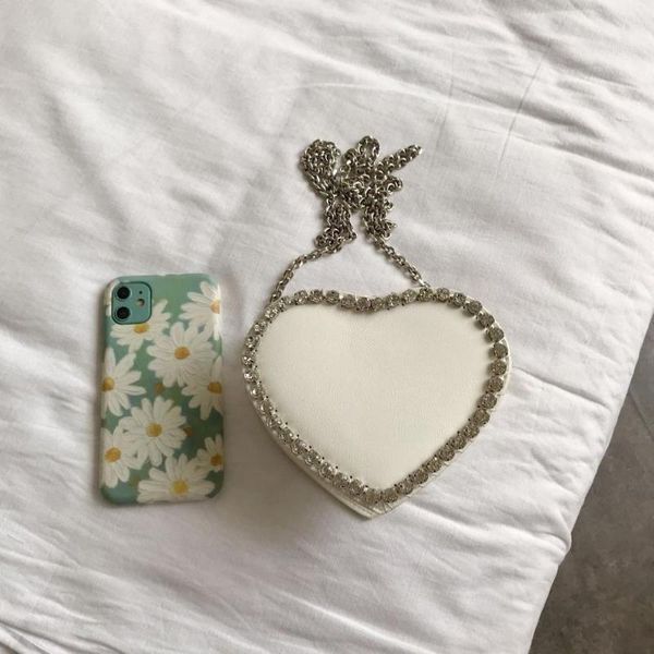 

cute heart shaped women shoulder bag fashion small chain diamond crossbody messenger bags designer party purses women bag 2020