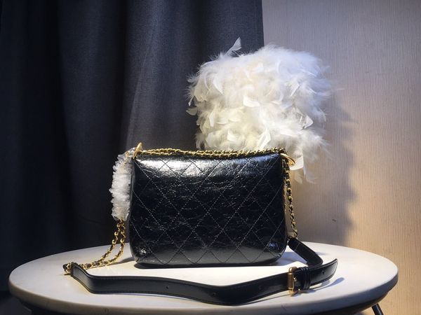 

гоѬие пѬодажи дизайнеѬ Ѭоконе женкие ђмки на Ѭемне женин crossbody ђмка из