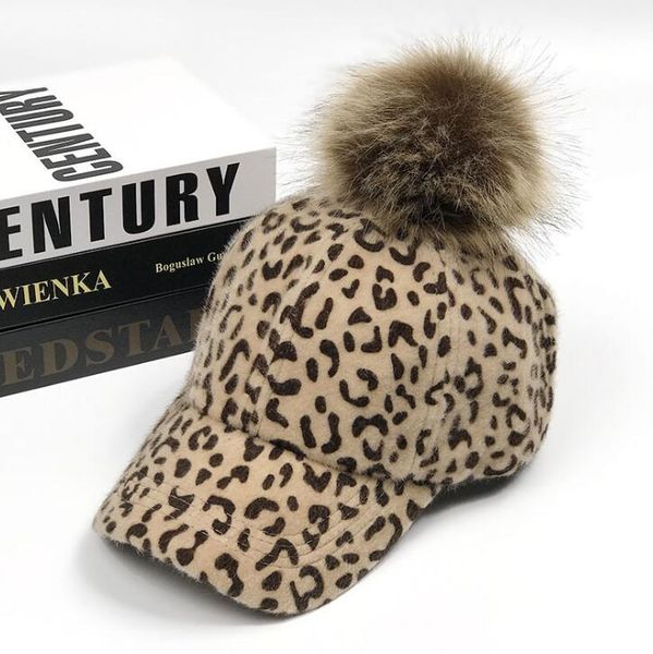 

2019 new baseball caps winter cap for women faux fur pompom ball leopard cap women casual snapback hat, Blue;gray