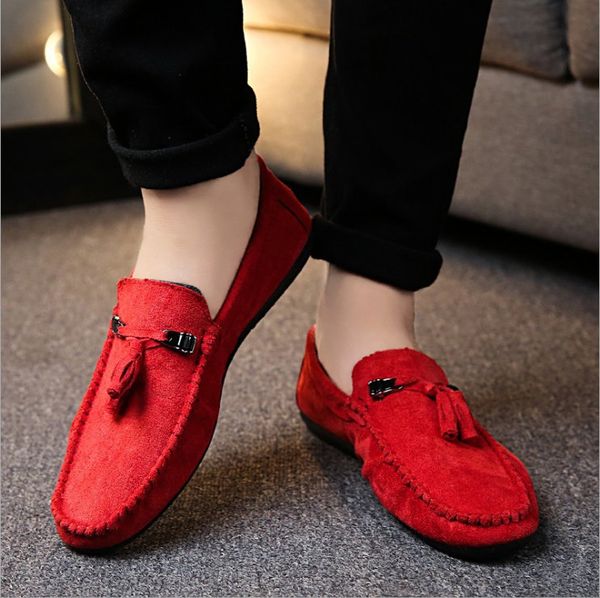 

2019 fashion summer tassel men casual leather flat shoes slip on lazy black red driving suede loafers moccasins boat shoes men