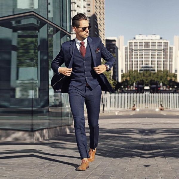 

new custom-made notch lapel groomsmen new arrival groom tuxedos men suits wedding/prom/dinner man blazer(jacket+pants+tie+vest) 315, Black;gray