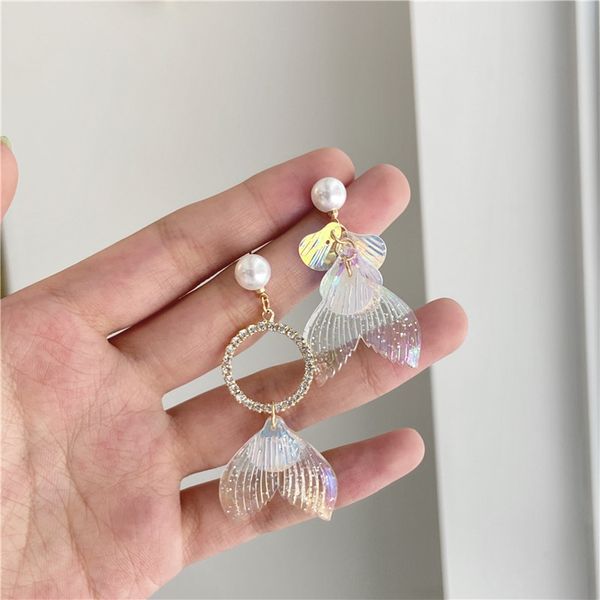 

exquisite women earrings set shell fishtail pearl circle asymmetrical pendant gold earring fashion shiny female jewelry, Golden;silver