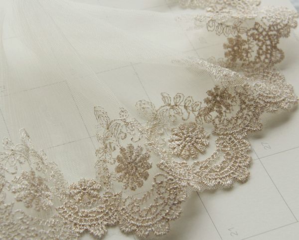 

продажа по yard золота французский фату вышивка кружева ткани обрезка свадебное платье ресницы кружево шитье аксессуары ls21, Black;red