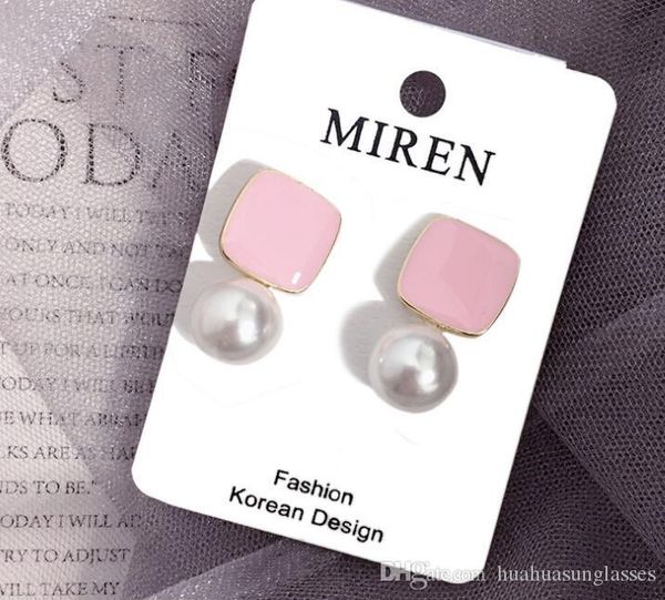 

2019 классический vogue письмо rhinestone серьги золото, серебро, розовое золото цвет круглый стержня уха для женщин lady девушка lady jewel, White