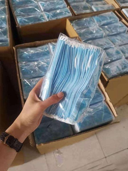

Одноразовая маска для лица 3-слойная ушная петля пыль Mouthmedical Masks крышка 3-слойная нетканая одноразовая пылезащитная маска мягкая дышащая наружная часть