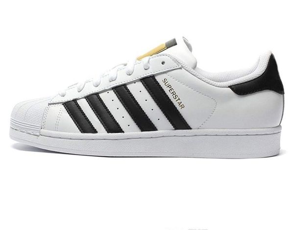 

2019 original white holographic smith men women casual shoes designer shoes black white blue red stan fashion leather shoes flats sneakers