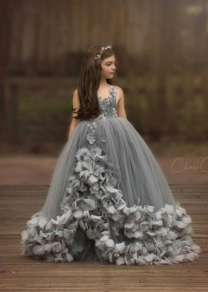 

2019 vintage princess ball gowns flower girl dresses for weddings lace appliques tulle floor length puffy girls pageant dress, White;blue