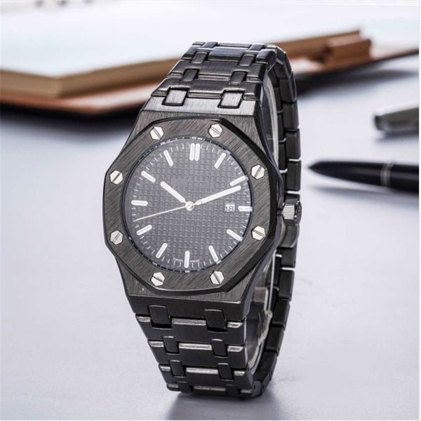 

mens luxe watches fashion stainless steel quartz men casual watch with calendar waterproof sport wristwatches 33, Slivery;brown