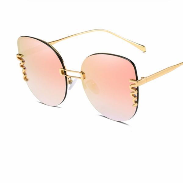 

2019 new women fashion high-end caty eye sun glasses with mirror pink sungkasses 5 color metal decoration gafas de sol 7203cj, White;black