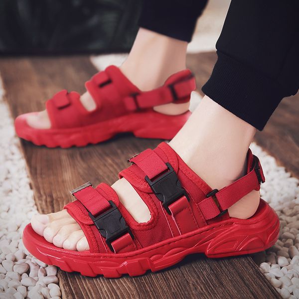 

2019 new men's sandals summer red black casual shoes flat beach sandals couple models 35-44