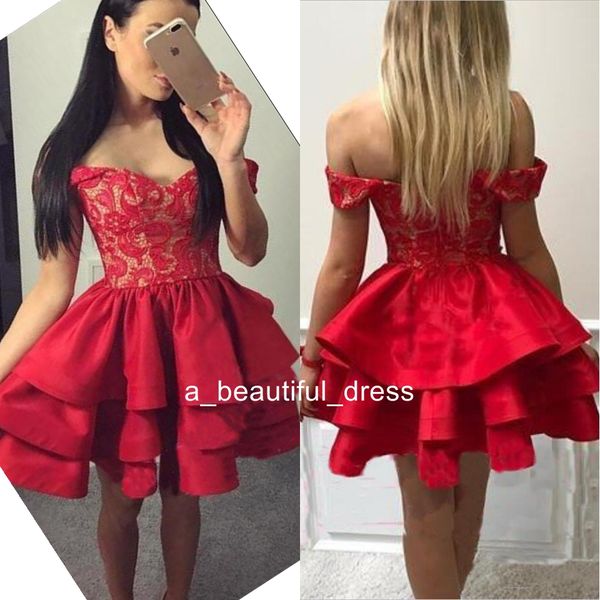 Abiti corti rossi da ritorno a strati economici con spalle scoperte Appliqued Mini abiti da cocktail da laurea Corto vestito da festa dolce 16 GD7780