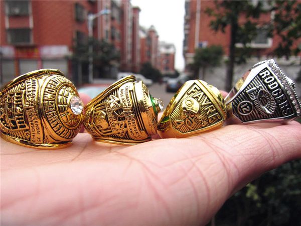 

4pcs team championship ring souvenir men fan gift, Golden;silver