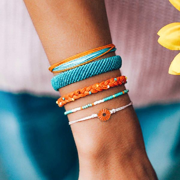 

artilady cute daisy charm bracelet set for women friendship bracelets flower boho bracelet rope jewelry gift drop shipping, Golden;silver