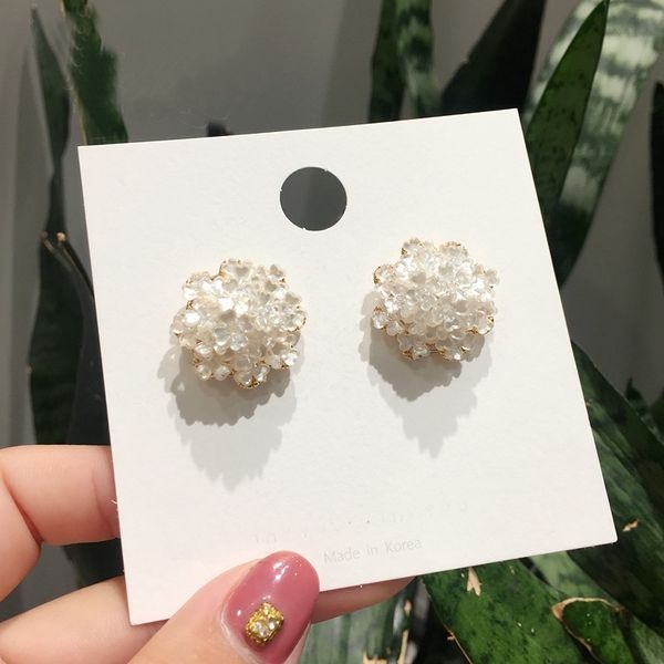 

mengjiqiao 2019 new korean japan cute shell flower stud earrings for women delicate elegant boucle d'oreille girls jewelry gifts, Golden