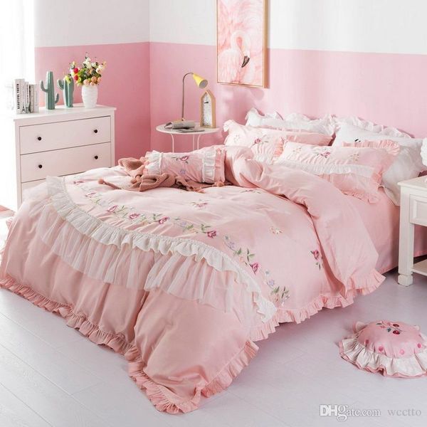 

bedding 4pcs fashion bedding set logo printing duvet cover set with pillowcases and sheets king or  size is noble and comfortable comf
