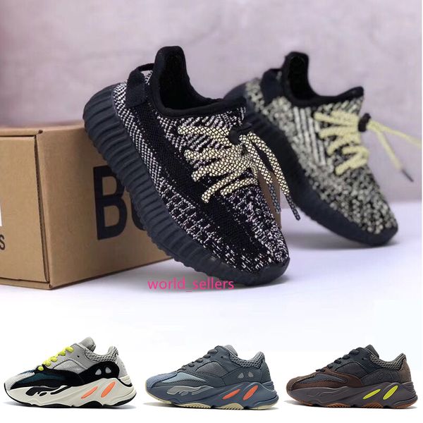 

kids designer running shoes kanye west 700 v3 wave runner 3m reflective kid trainers boy girl sneakers children athletic shoes 26-35